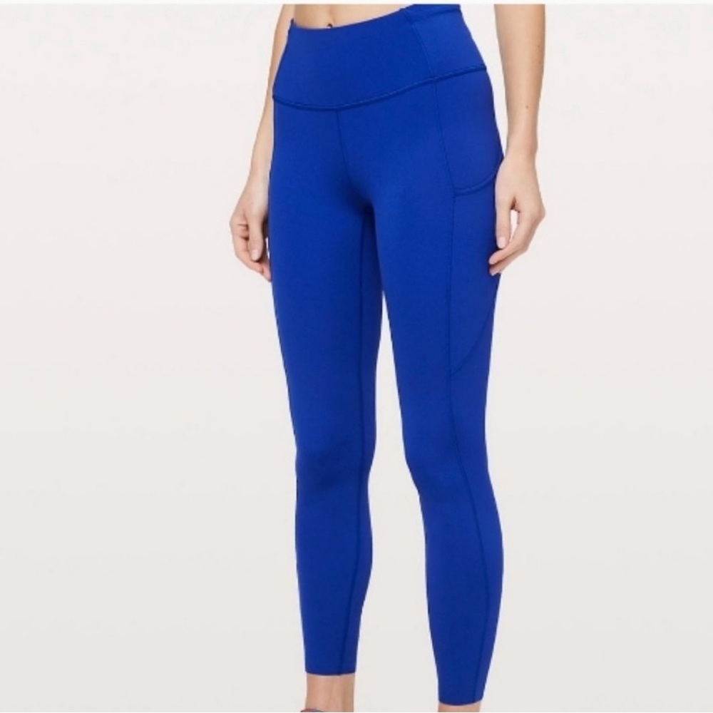 Lululemon Fast Free High-Rise Tight 25". Pre owned.
